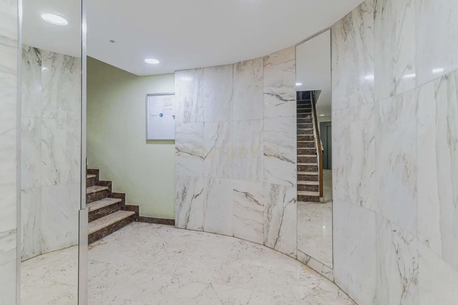 7 soverom Leilighet til salgs i Granada by - € 570 000 (Ref: 9935010)