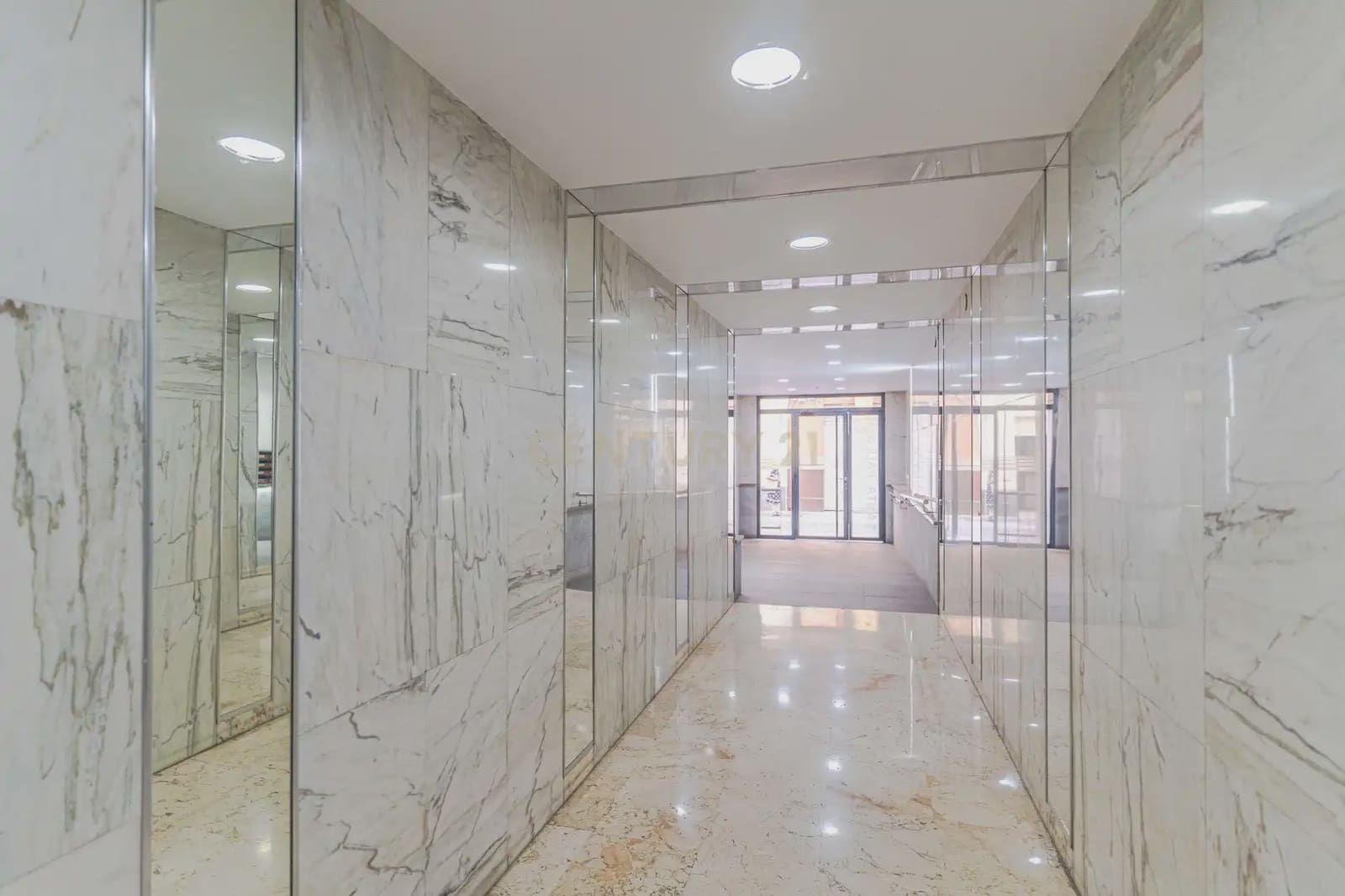 7 soverom Leilighet til salgs i Granada by - € 570 000 (Ref: 9935010)