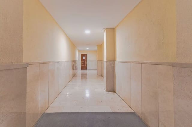 2 quarto Apartamento para venda em Centro - Sagrario, Granada cidade - 240 000 € (Ref: 9935011)