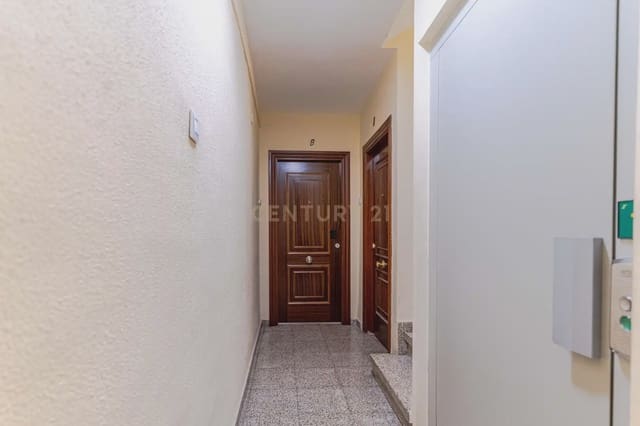 2 quarto Apartamento para venda em Centro - Sagrario, Granada cidade - 240 000 € (Ref: 9935011)
