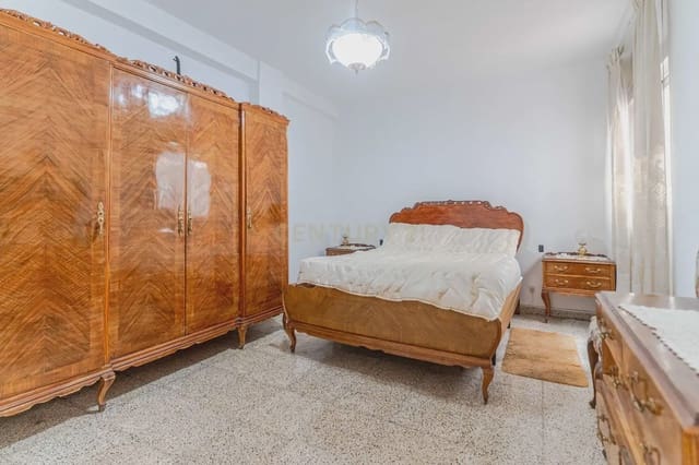 2 quarto Apartamento para venda em Centro - Sagrario, Granada cidade - 240 000 € (Ref: 9935011)