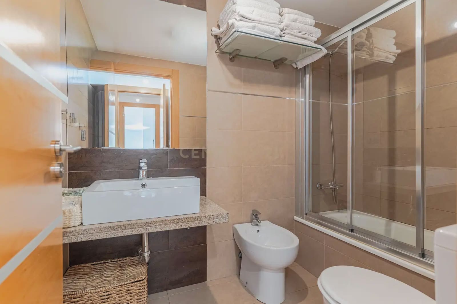 2 soveværelse Penthouse til salg i Granada by med swimmingpool garage - € 217.000 (Ref: 9937383)