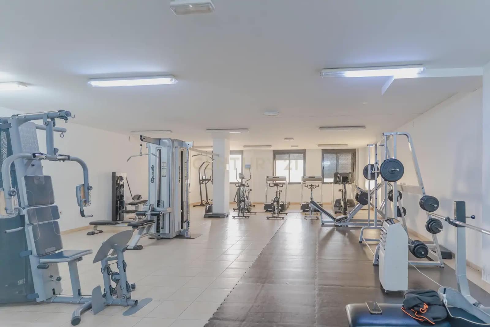 2 soveværelse Penthouse til salg i Granada by med swimmingpool garage - € 217.000 (Ref: 9937383)