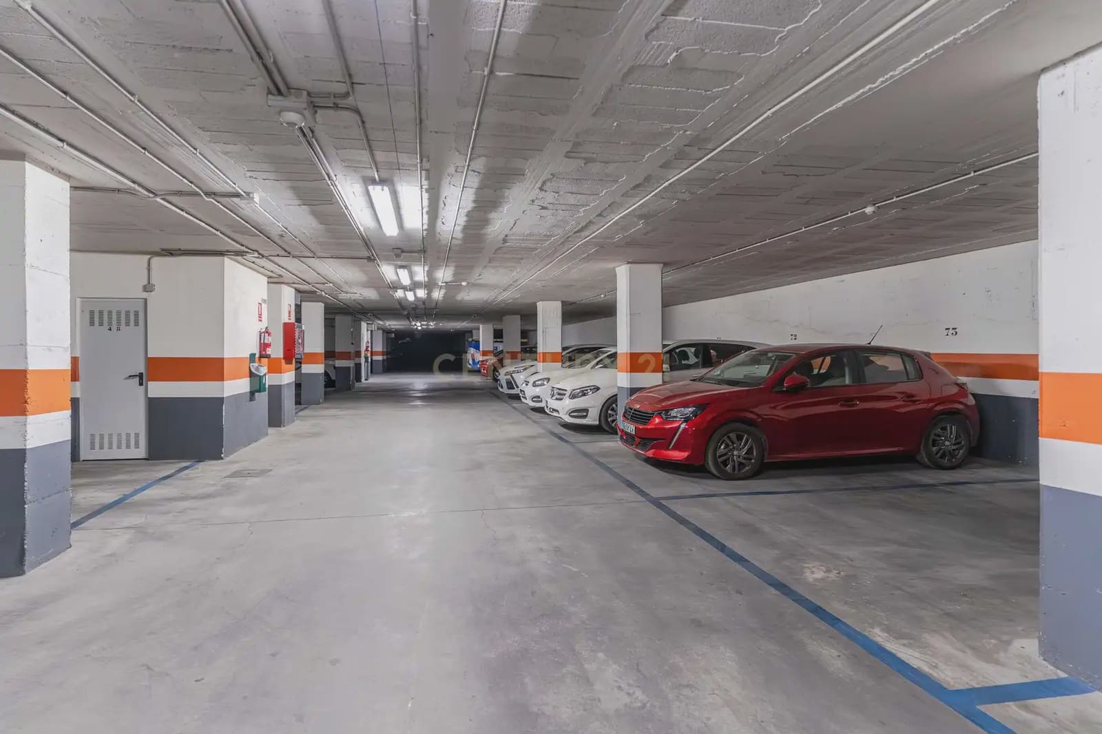 2 soveværelse Penthouse til salg i Granada by med swimmingpool garage - € 217.000 (Ref: 9937383)