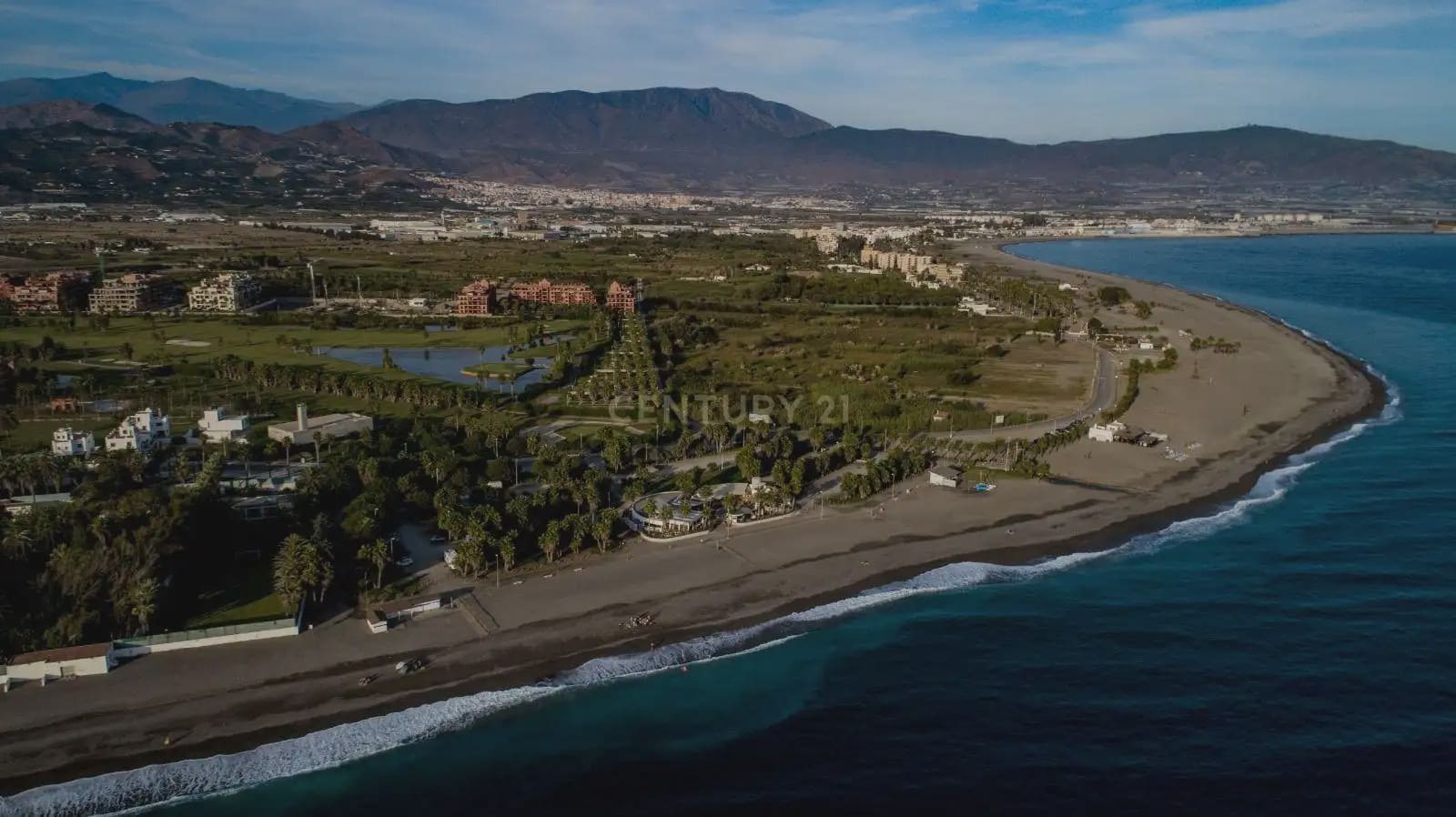 2 soveværelse Lejlighed til salg i Motril med swimmingpool garage - € 339.000 (Ref: 9938583)