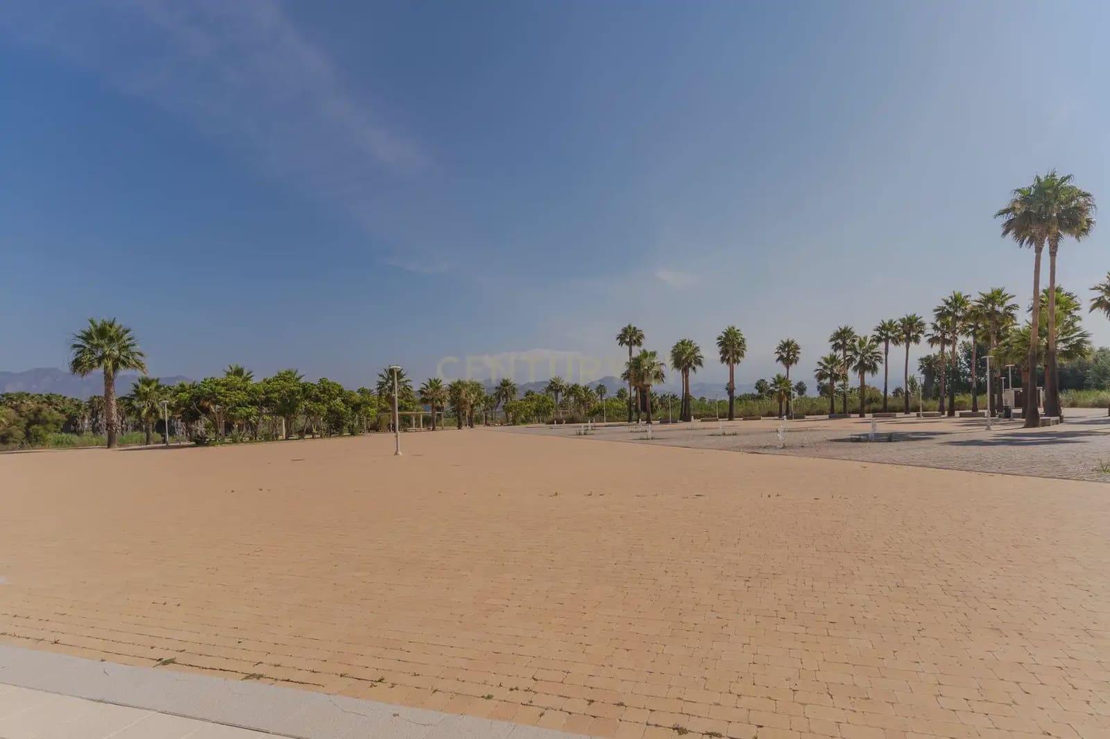 2 soveværelse Lejlighed til salg i Motril med swimmingpool garage - € 339.000 (Ref: 9938583)