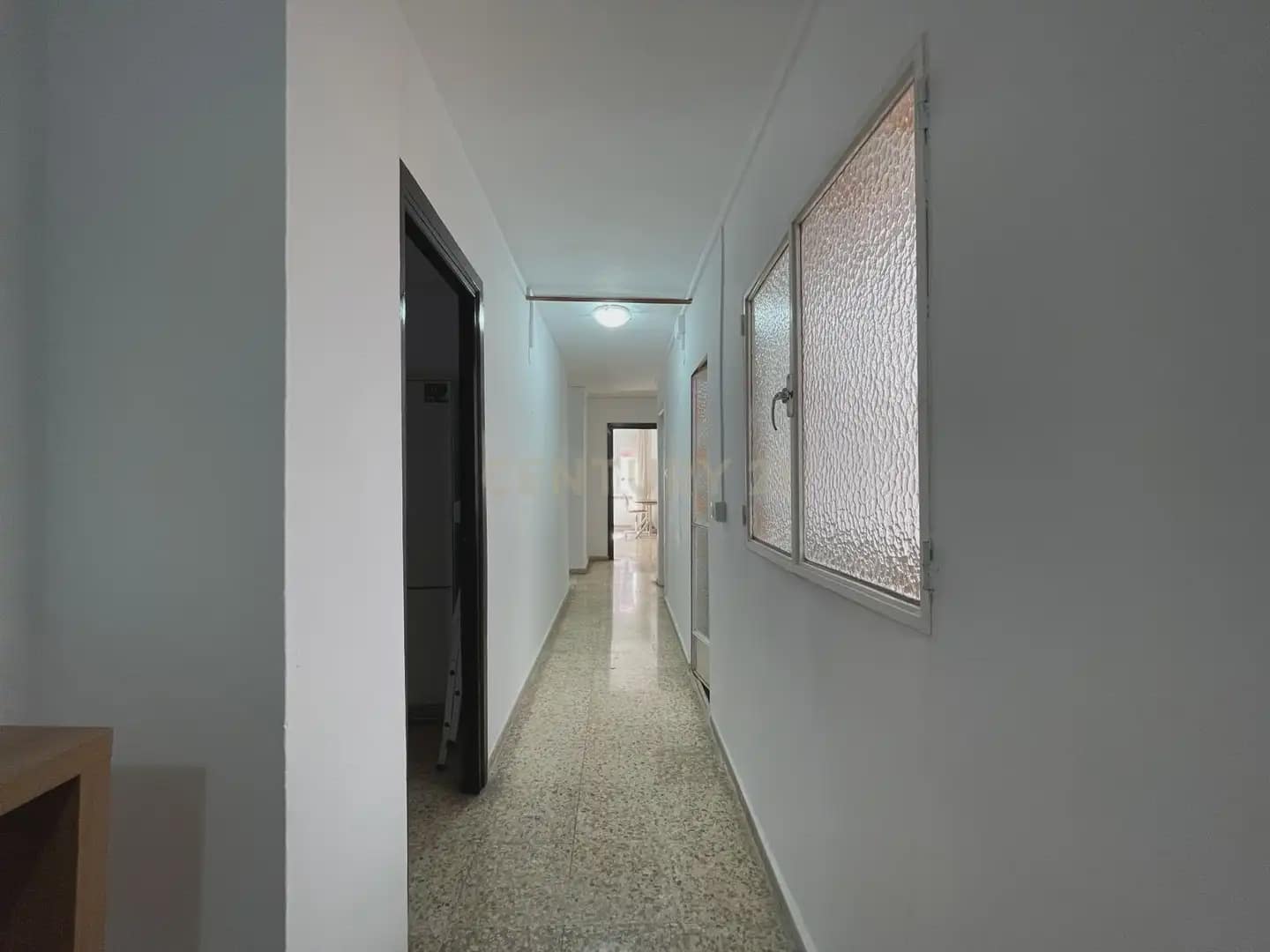 4 soverom Leilighet til leie i Granada by - € 1 250 (Ref: 9946622)