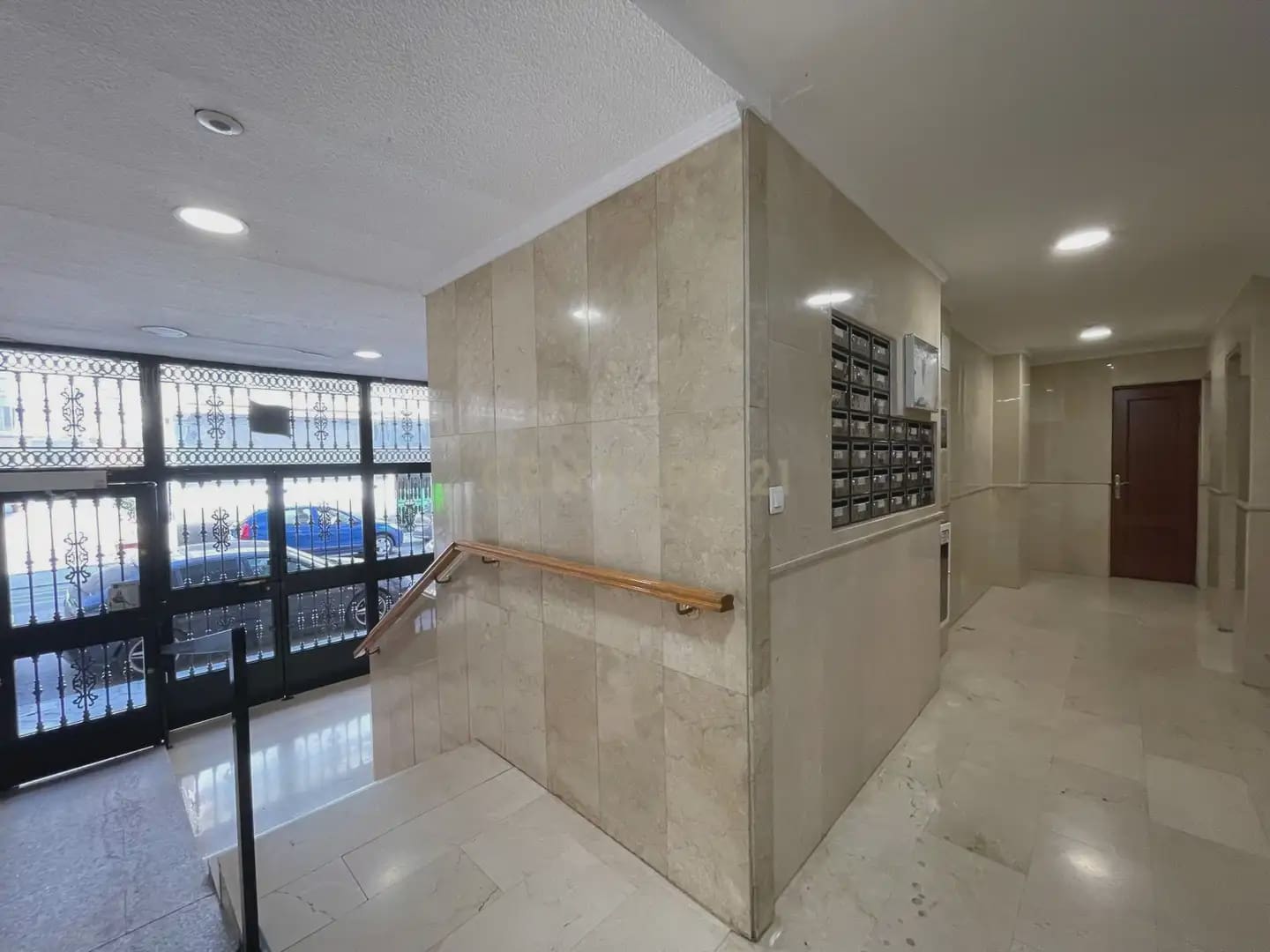 4 soverom Leilighet til leie i Granada by - € 1 250 (Ref: 9946622)