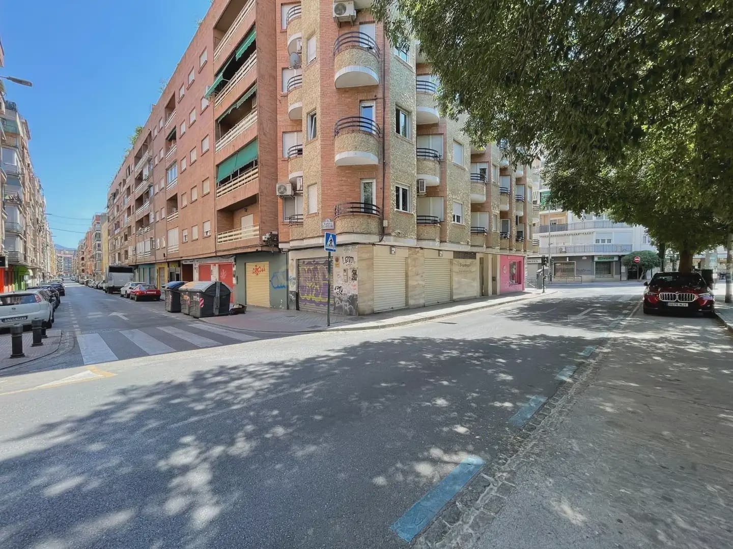 4 soverom Leilighet til leie i Granada by - € 1 250 (Ref: 9946622)
