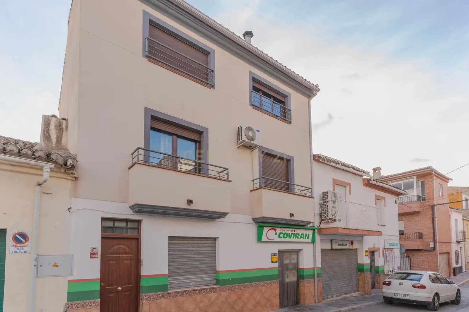 Kommersiell til salgs i Guevejar - € 120 000 (Ref: 9953248)