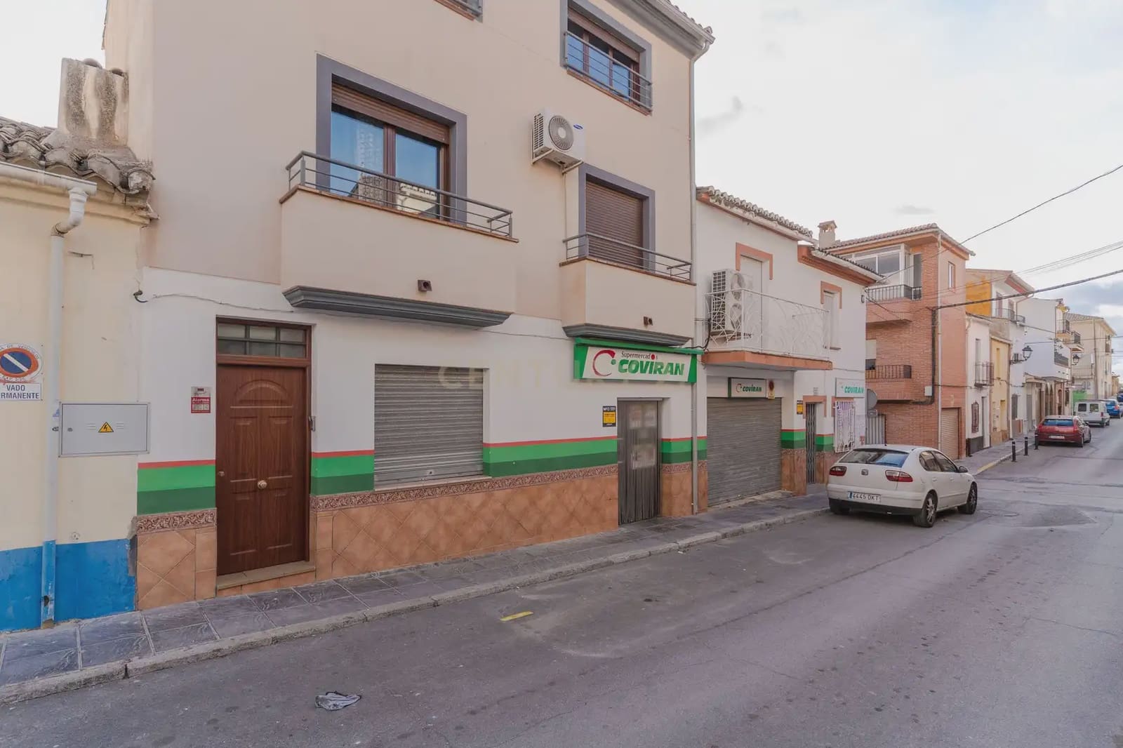 Kommersiell til salgs i Guevejar - € 120 000 (Ref: 9953248)