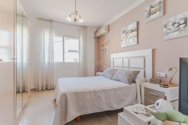 3 soveværelse Byhus til salg i Cúllar Vega - € 220.000 (Ref: 9956226)