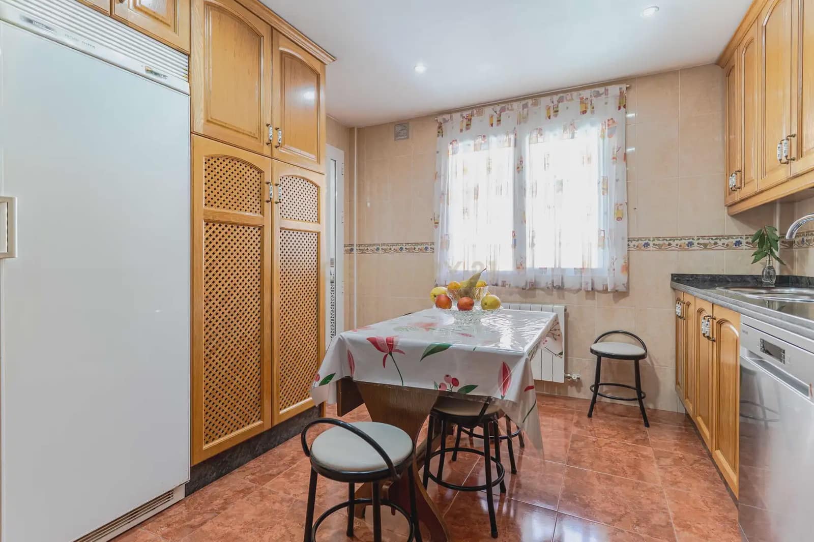 3 soverom Hus til salgs i Churriana de la Vega med svømmebasseng - € 360 000 (Ref: 9956341)