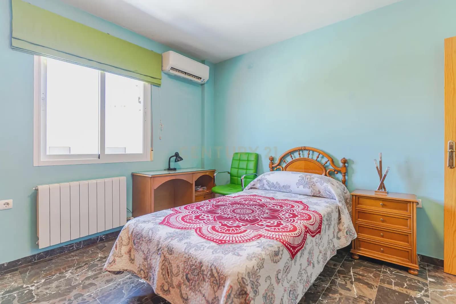 3 soverom Hus til salgs i Churriana de la Vega med svømmebasseng - € 360 000 (Ref: 9956341)