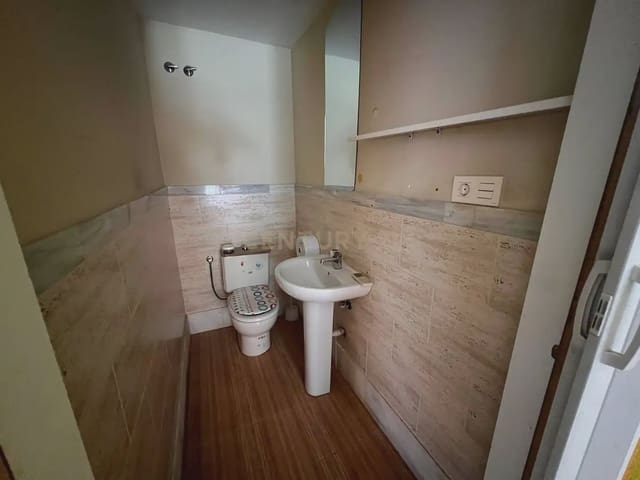Erhverv til leje i Churriana de la Vega - € 1.300 (Ref: 9964014)