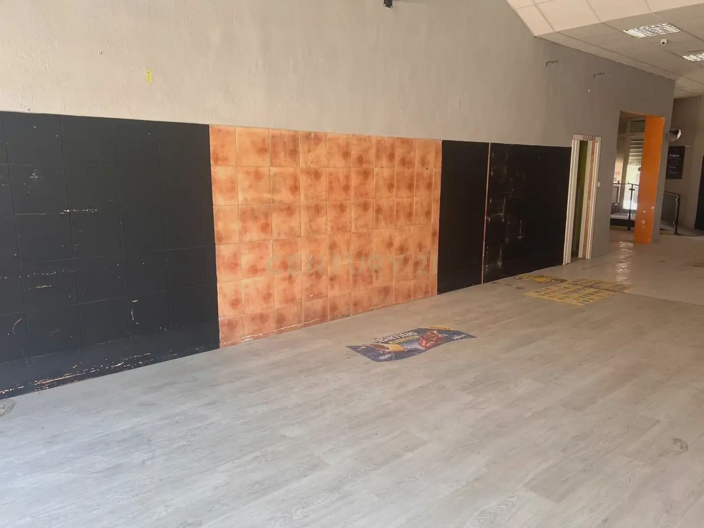 Erhverv til leje i Churriana de la Vega - € 1.300 (Ref: 9964014)