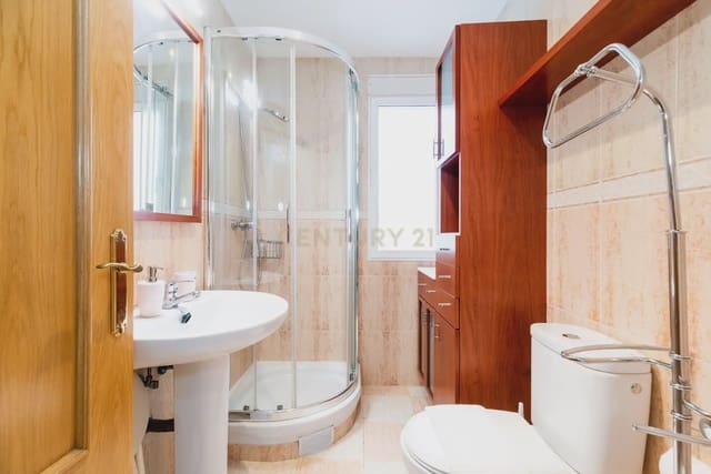 Piso de 2 habitaciones en San Matías - Realejo, Granada ciudad en venta - 209.900 € (Ref: 9964172)