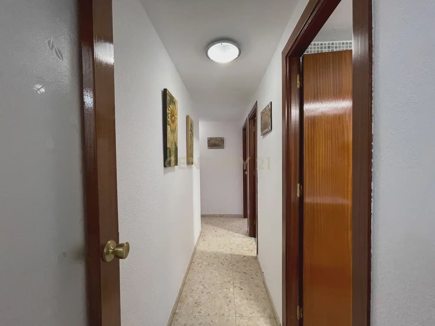 4 sovrum Lägenhet att hyra i Granada stad - 705 € (Ref: 9965813)