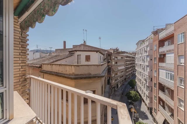 5 soverom Leilighet til salgs i Centro - Sagrario, Granada by - € 625 000 (Ref: 9965816)