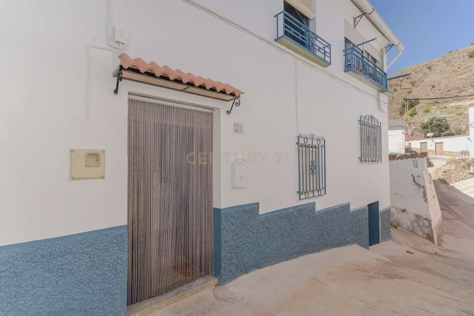 3 bedroom Townhouse for sale in Albunol - € 69,900 (Ref: 9965817)