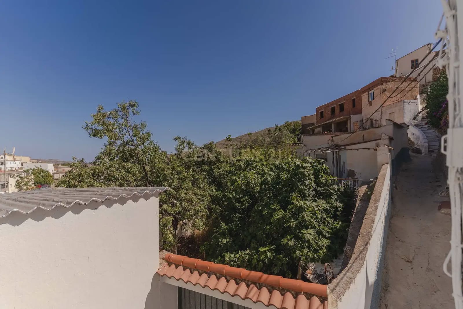3 bedroom Townhouse for sale in Albunol - € 69,900 (Ref: 9965817)