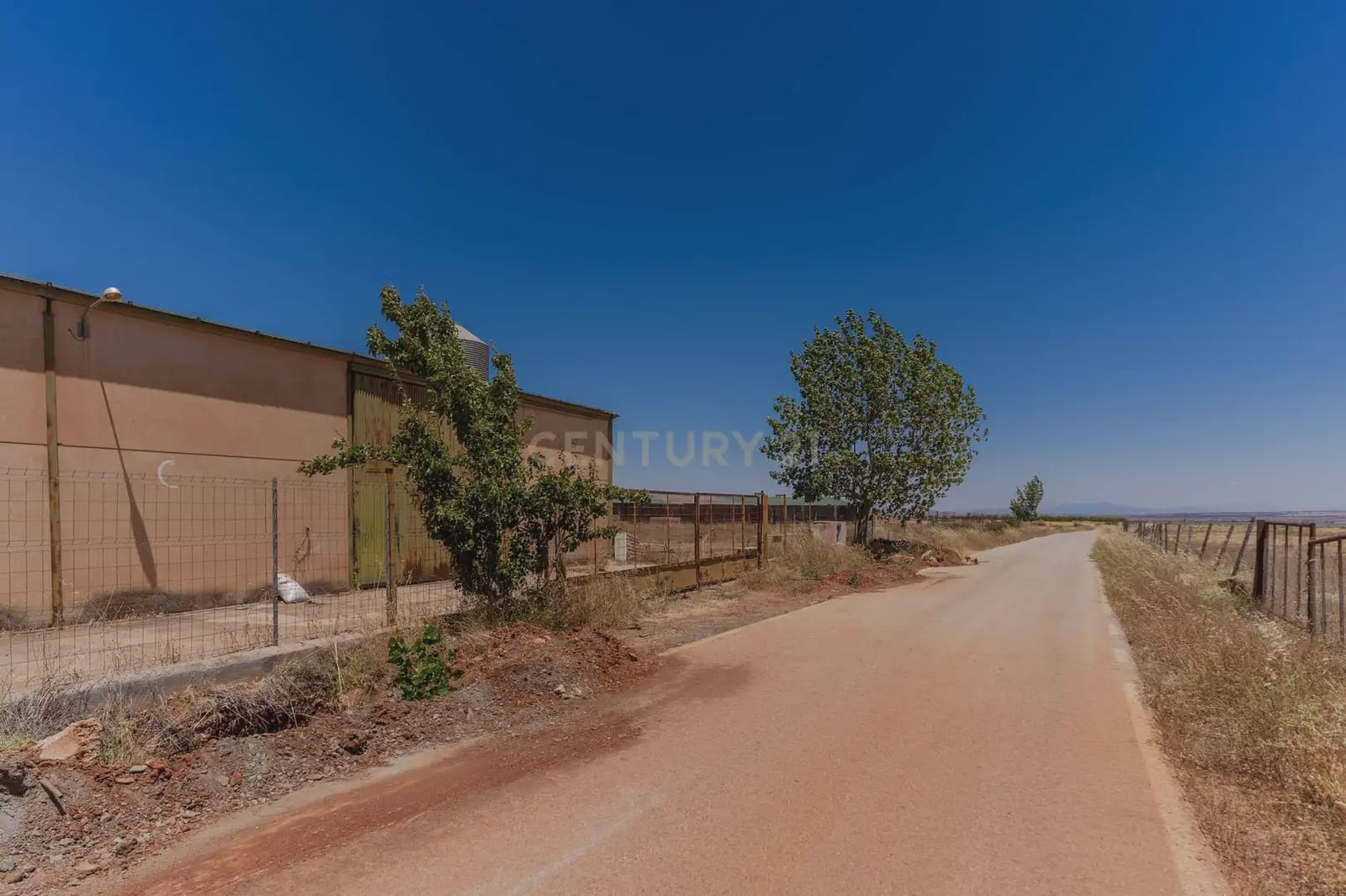 Maalaistalo myytävänä paikassa Cogollos de Guadix - 325 000 € (Ref: 9965969)