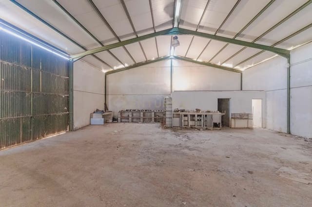 Maalaistalo myytävänä paikassa Cogollos de Guadix - 325 000 € (Ref: 9965969)