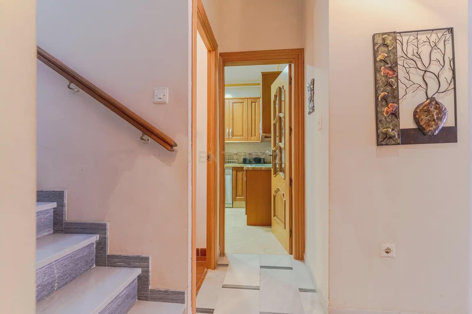 5 soveværelse Byhus til salg i Pinos Puente - € 190.000 (Ref: 9971756)