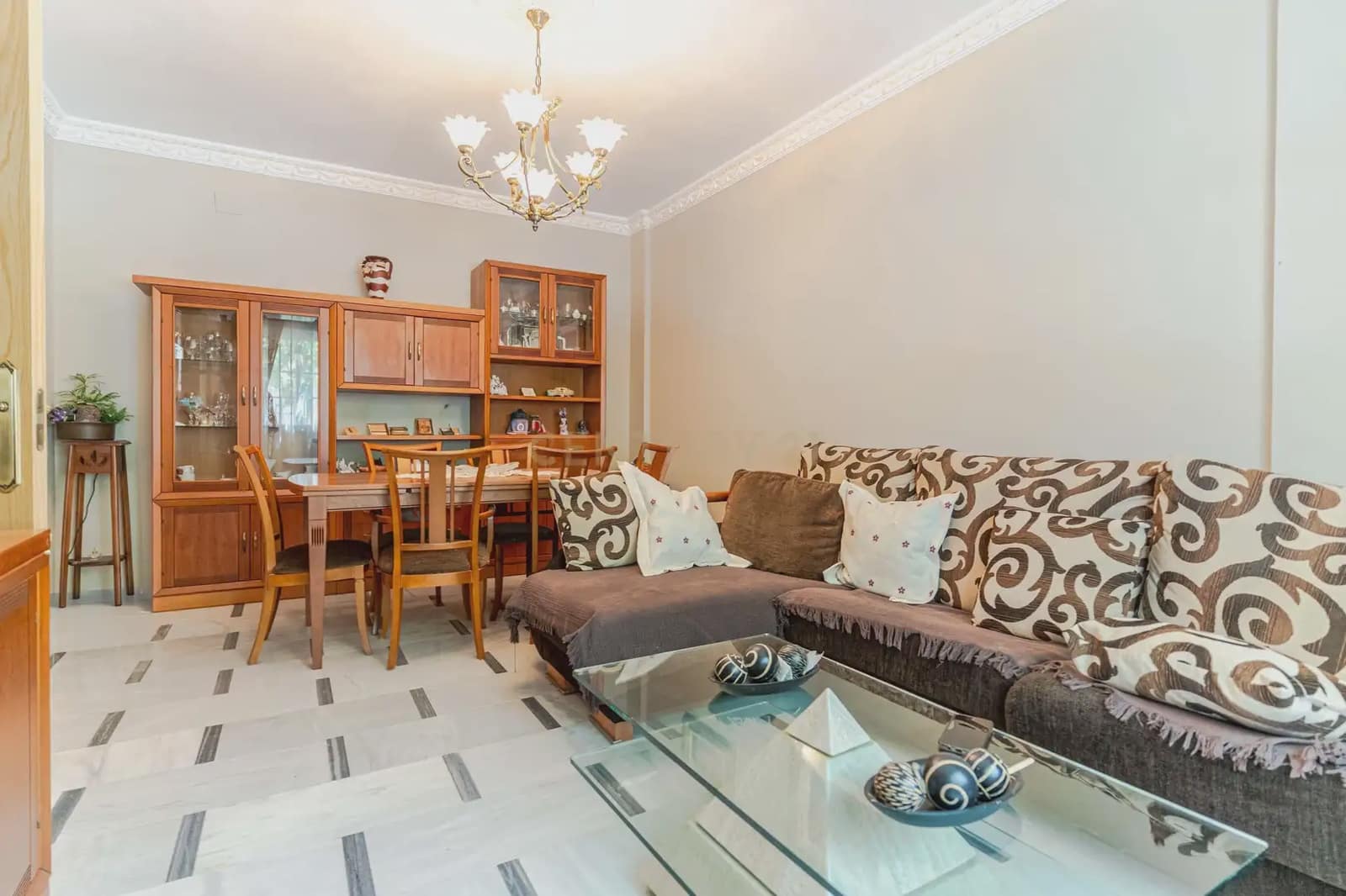 5 soveværelse Byhus til salg i Pinos Puente - € 190.000 (Ref: 9971756)
