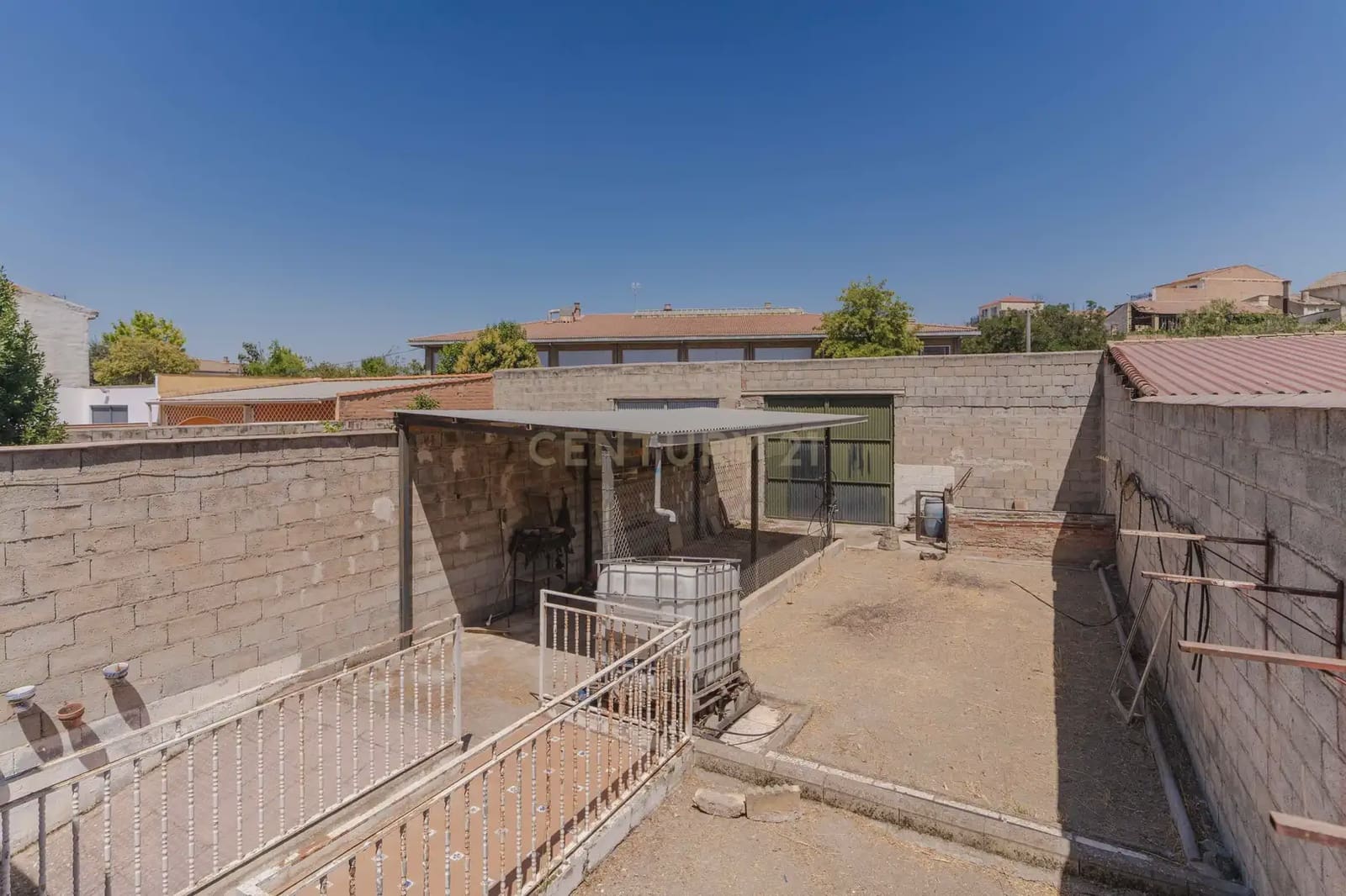 5 soveværelse Byhus til salg i Pinos Puente - € 190.000 (Ref: 9971756)