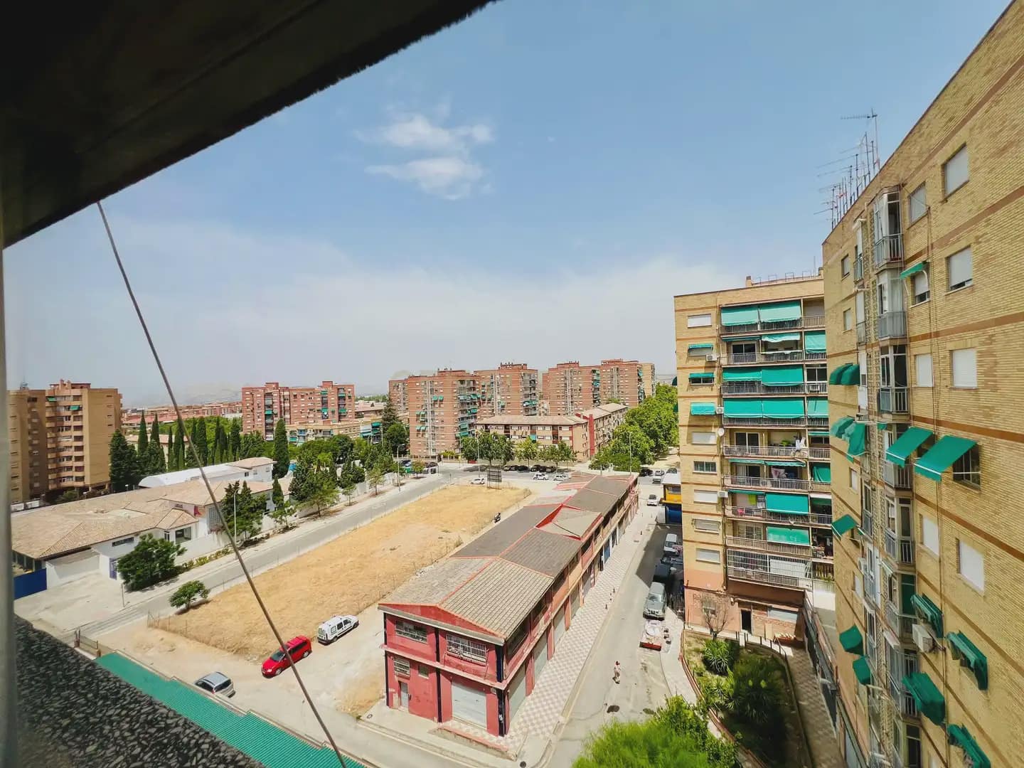 3 camera da letto Appartamento da affittare in Granada citta - 900 € (Rif: 9973999)