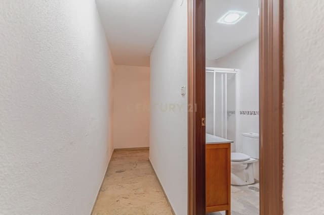 3 slaapkamer Flat te koop in Zaidin, Granada stad - € 170.000 (Ref: 9975973)