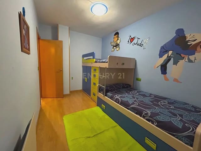 2 soveværelse Lejlighed til leje i Monachil - € 695 (Ref: 9975974)