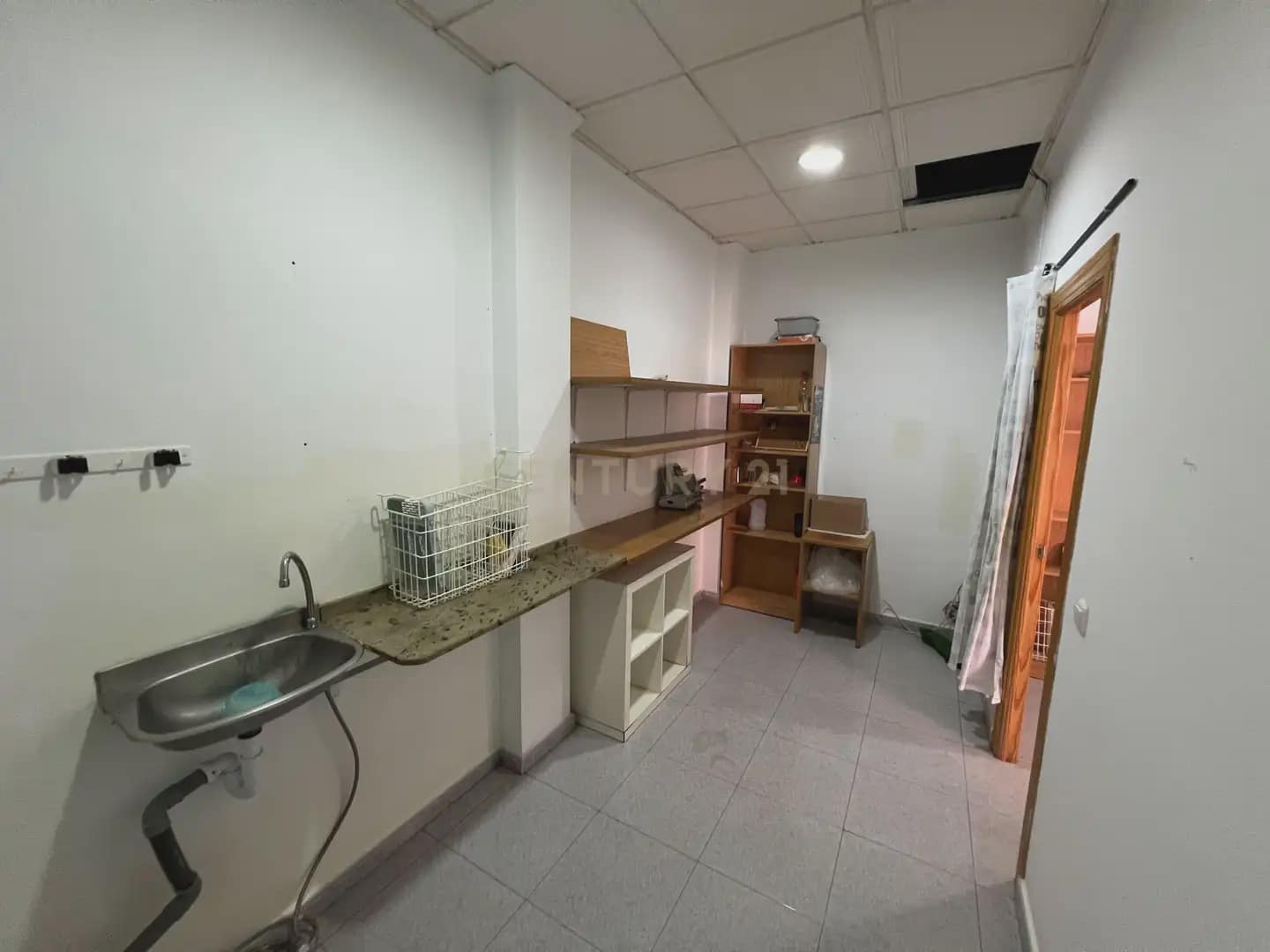 Local Comercial en Motril en venta - 60.000 € (Ref: 9977895)