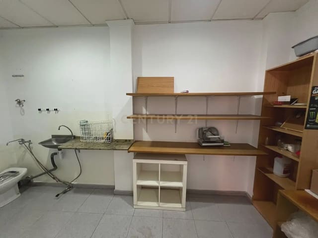 Local Comercial en Motril en venta - 60.000 € (Ref: 9977895)