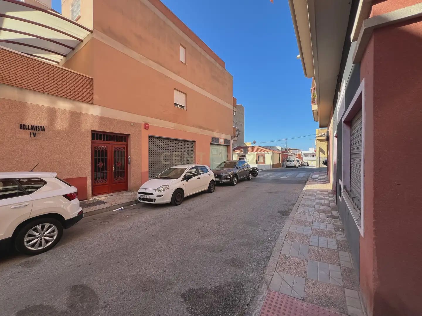 Local Comercial en Motril en venta - 60.000 € (Ref: 9977895)