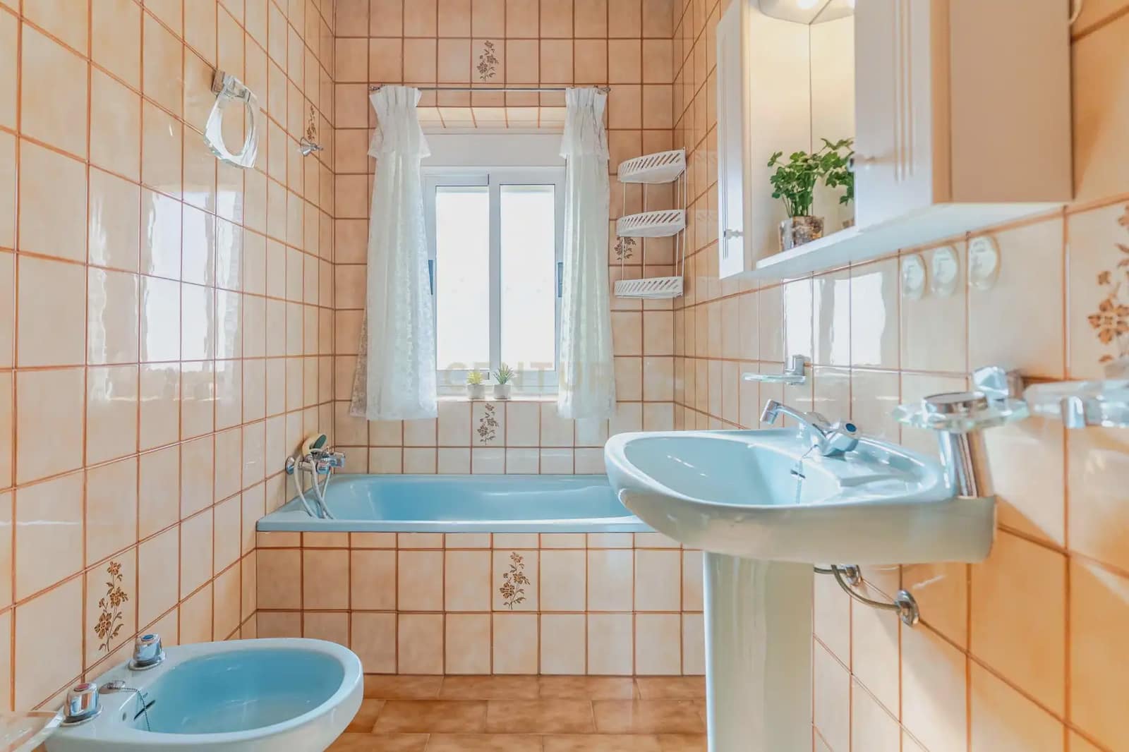 4 chambre Appartement à vendre à Cadiar - 112 000 € (Ref: 9983926)