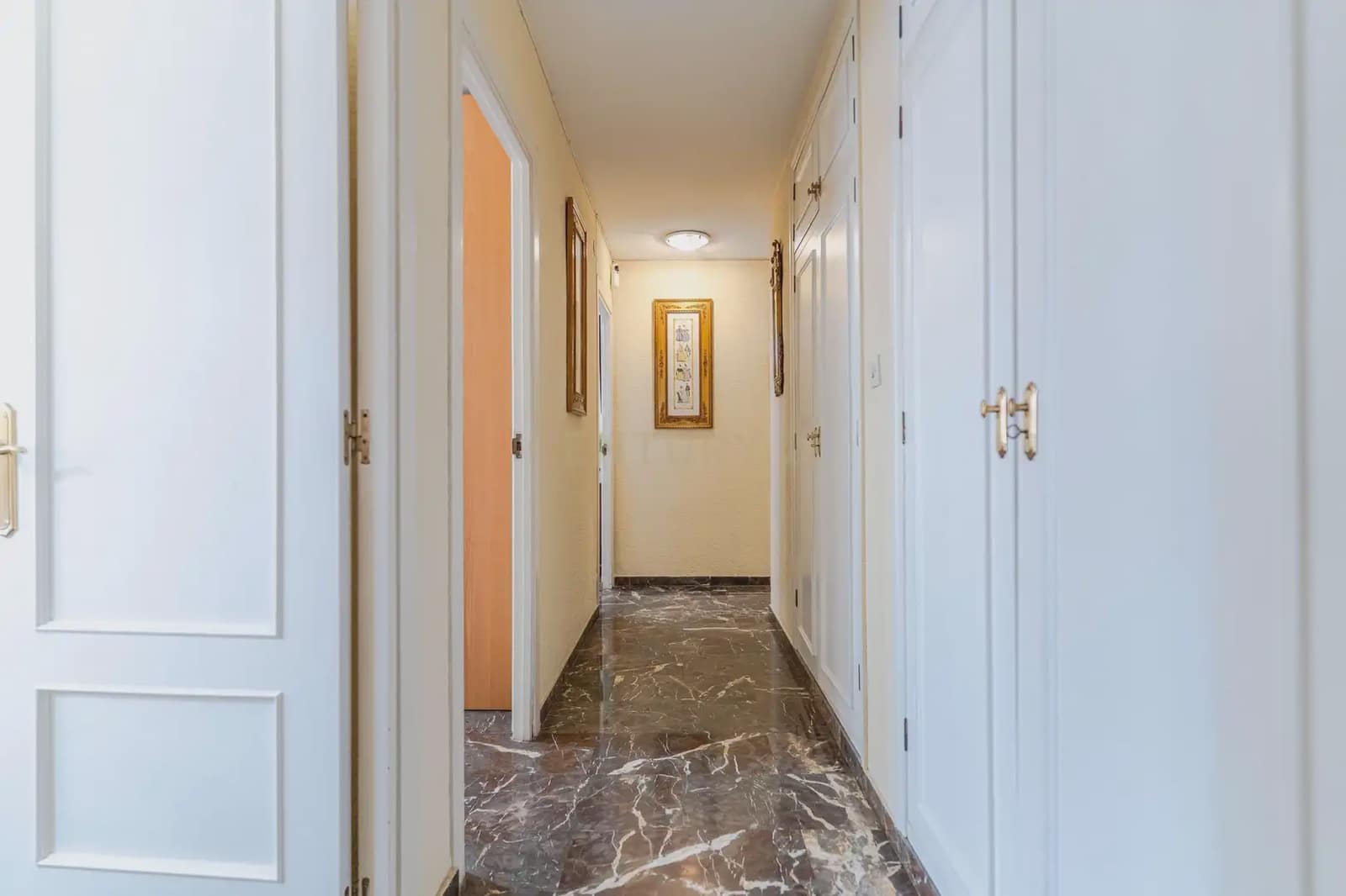 4 soveværelse Lejlighed til salg i Granada by - € 495.000 (Ref: 9983927)
