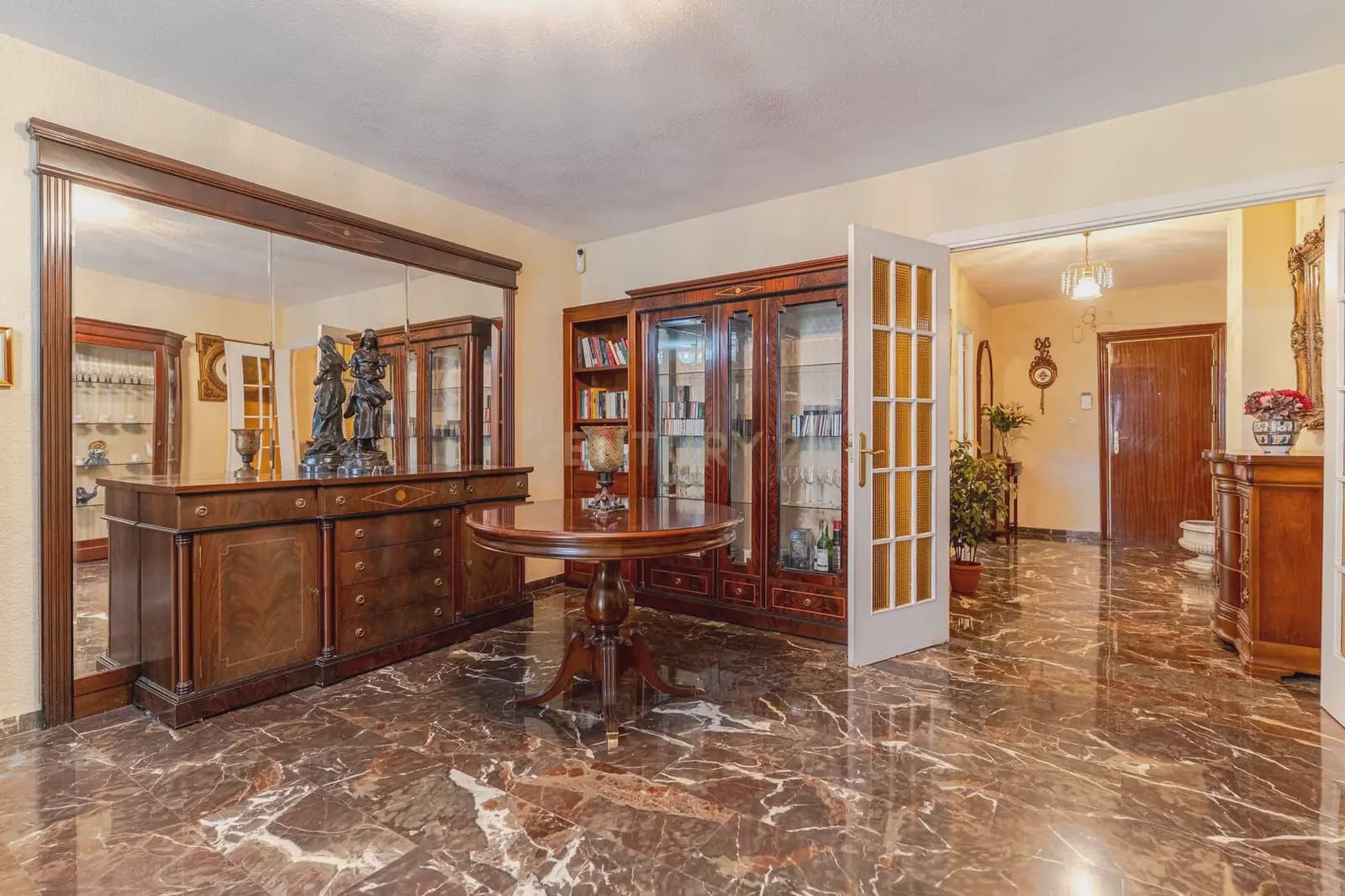 4 soveværelse Lejlighed til salg i Granada by - € 495.000 (Ref: 9983927)