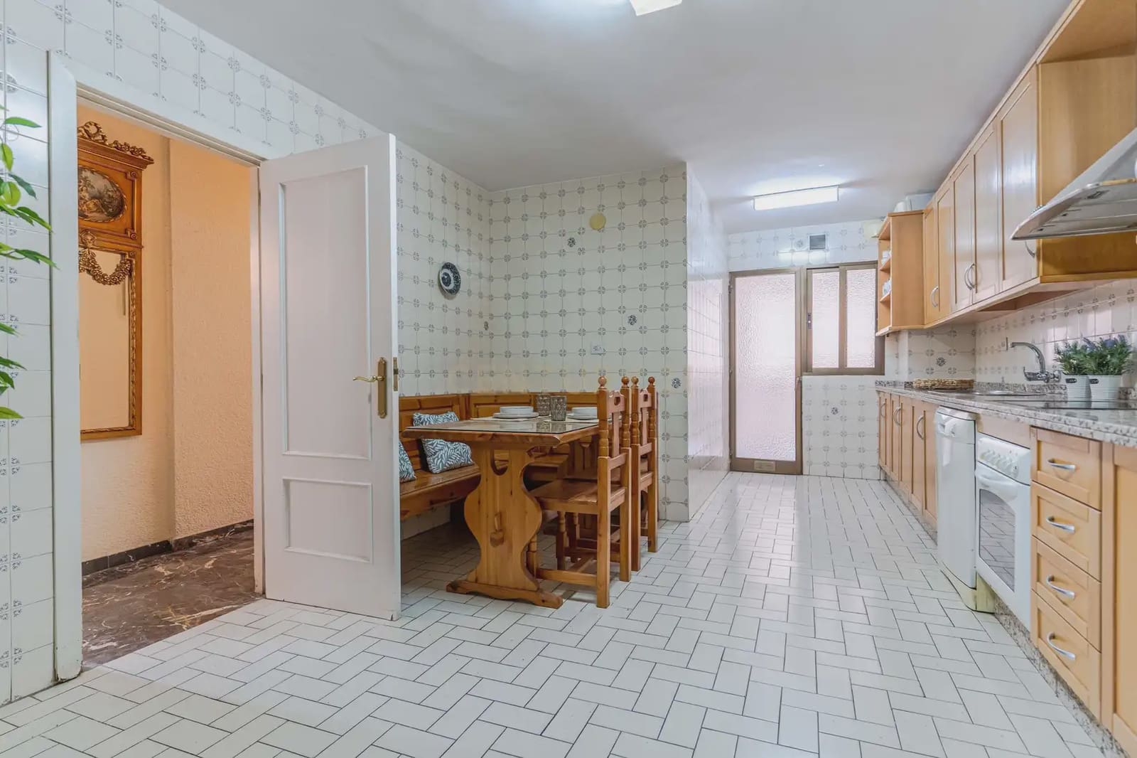 4 soveværelse Lejlighed til salg i Granada by - € 495.000 (Ref: 9983927)