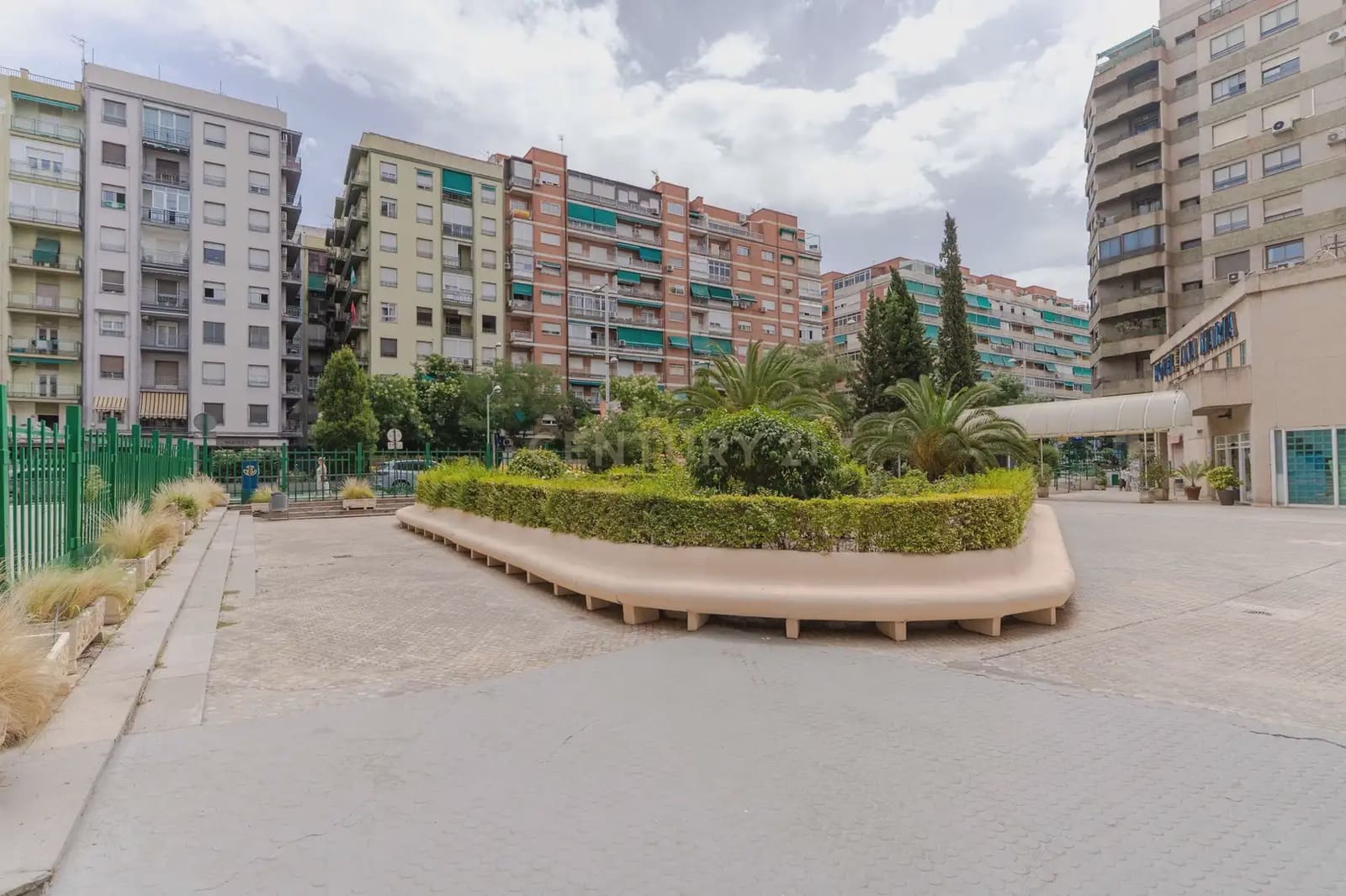 4 soveværelse Lejlighed til salg i Granada by - € 495.000 (Ref: 9983927)