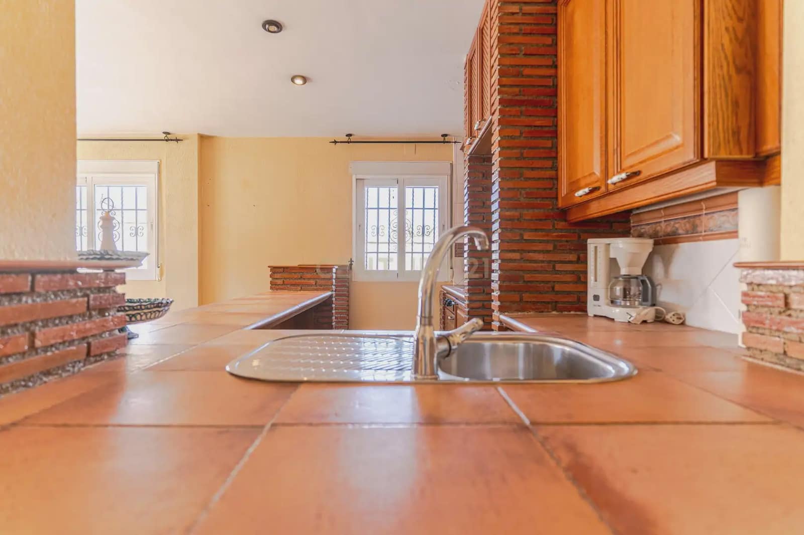 3 slaapkamer Villa te koop in Alfacar met zwembad garage - € 339.000 (Ref: 9984240)