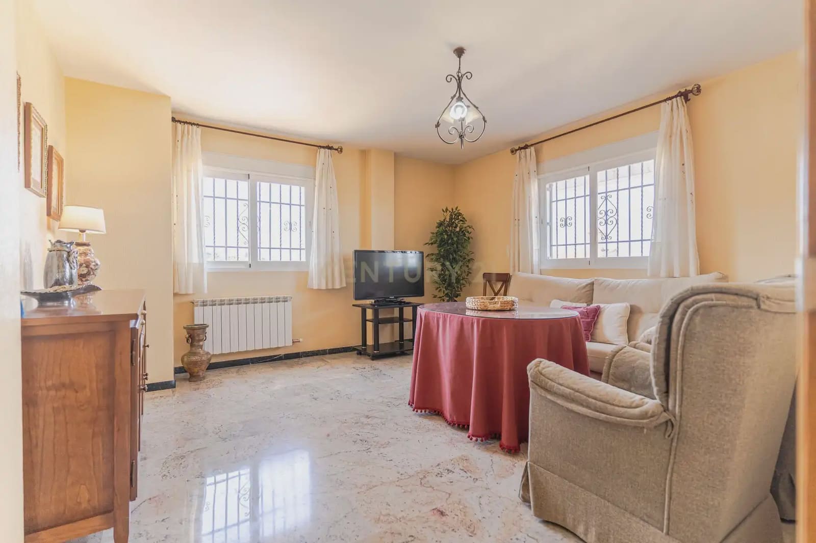 3 slaapkamer Villa te koop in Alfacar met zwembad garage - € 339.000 (Ref: 9984240)