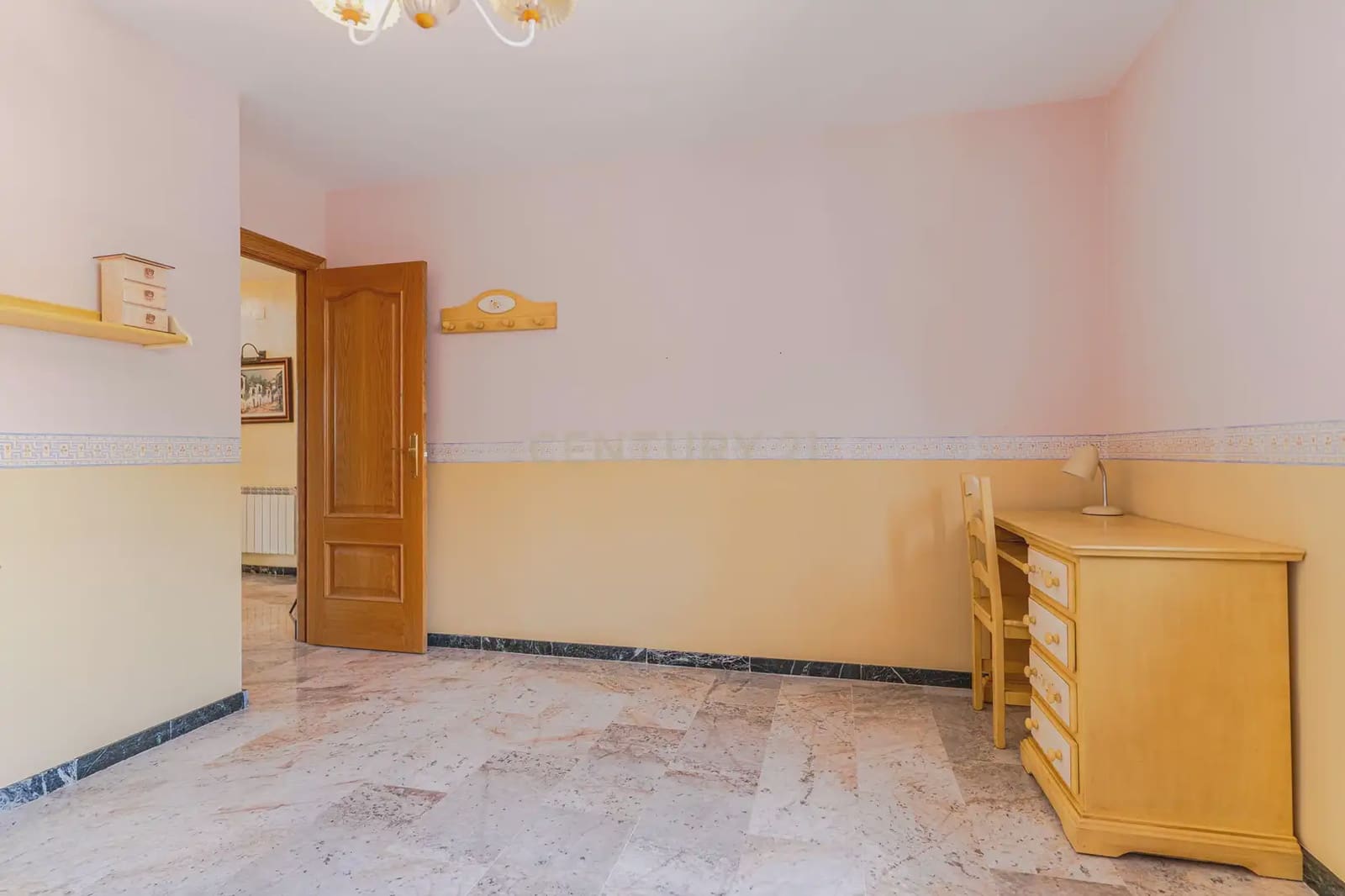 3 slaapkamer Villa te koop in Alfacar met zwembad garage - € 339.000 (Ref: 9984240)
