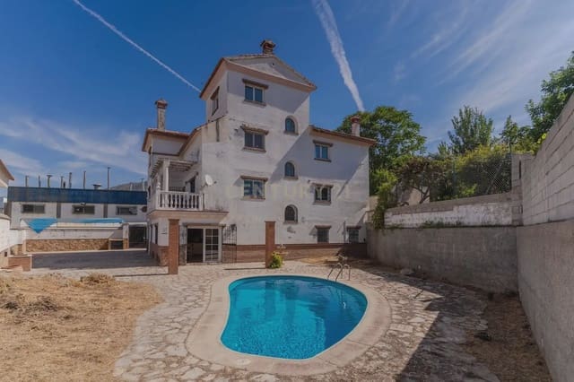 3 slaapkamer Villa te koop in Alfacar met zwembad garage - € 339.000 (Ref: 9984240)