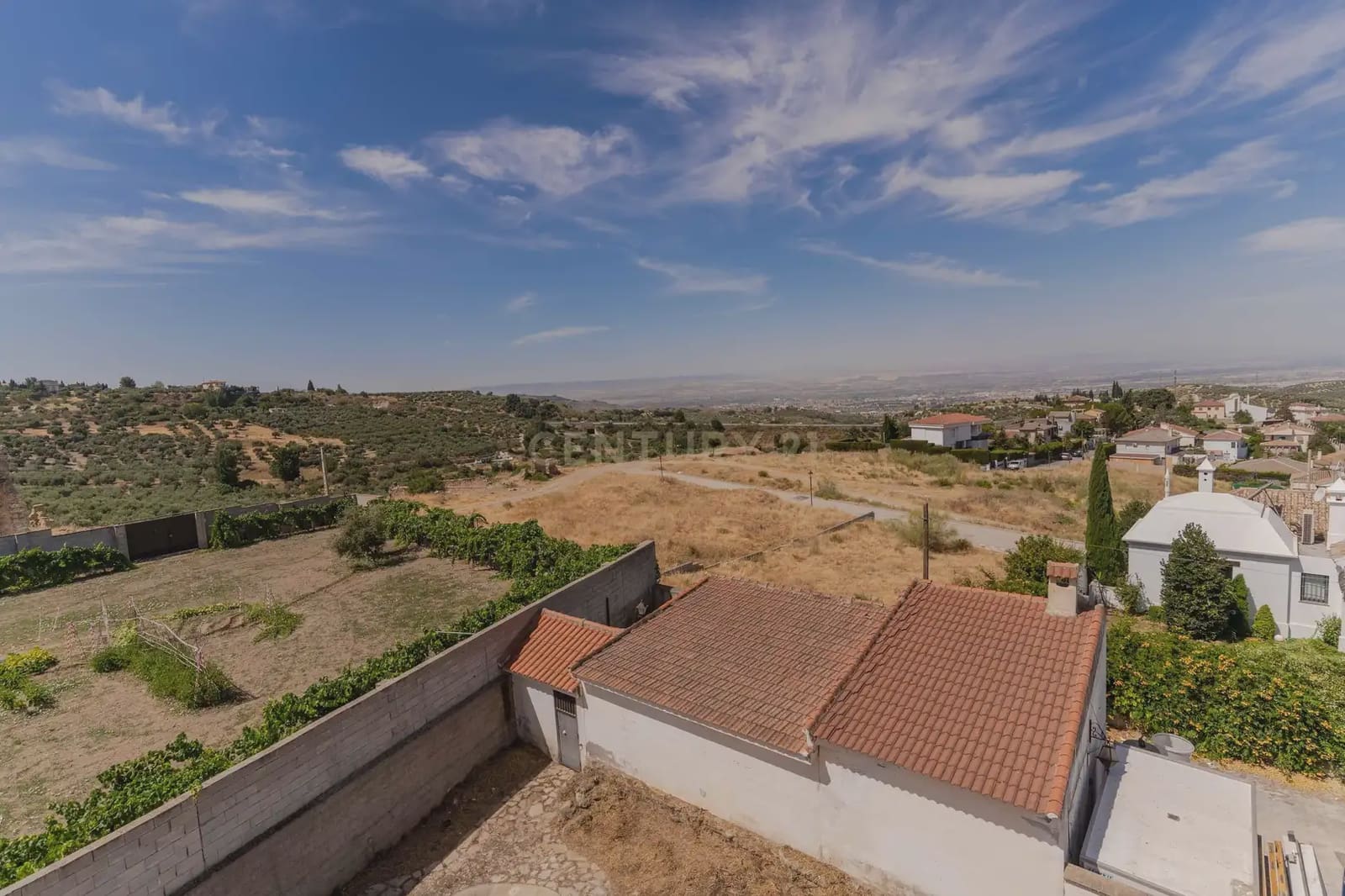 3 slaapkamer Villa te koop in Alfacar met zwembad garage - € 339.000 (Ref: 9984240)
