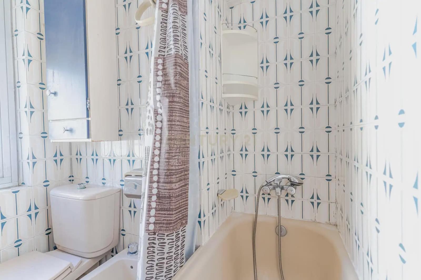 Villa/Maison à vendre à Grenade ville - 340 000 € (Ref: 9984366)