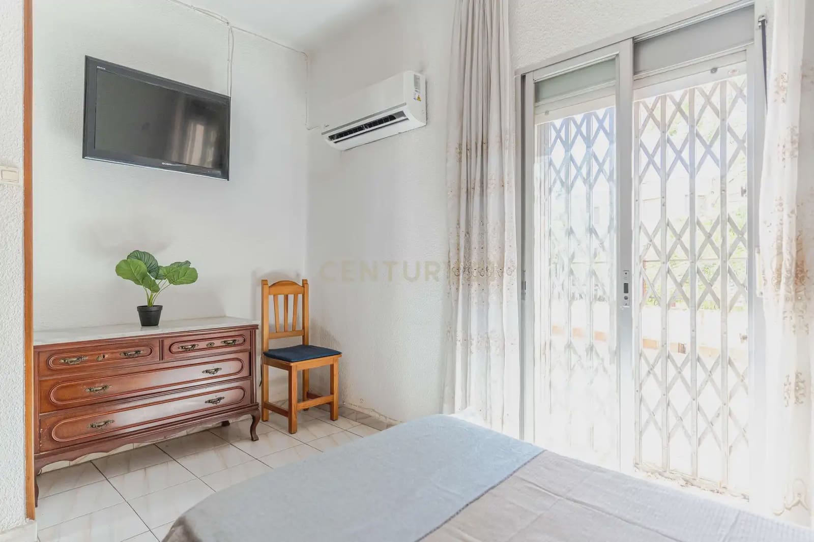 Villa/Maison à vendre à Grenade ville - 340 000 € (Ref: 9984366)