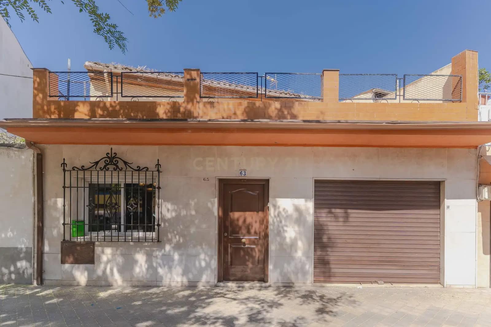 Villa/Maison à vendre à Grenade ville - 340 000 € (Ref: 9984366)