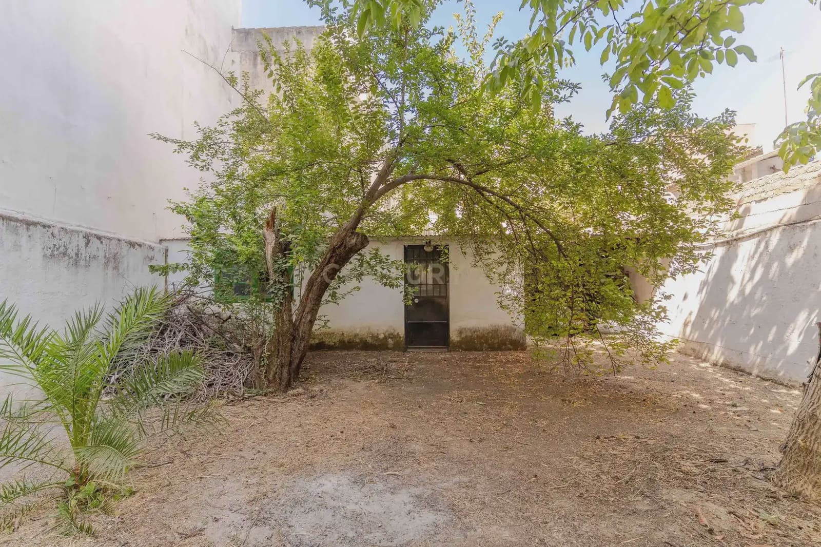 Villa/Maison à vendre à Grenade ville - 340 000 € (Ref: 9984366)